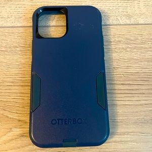 iPhone 12 Otterbox case